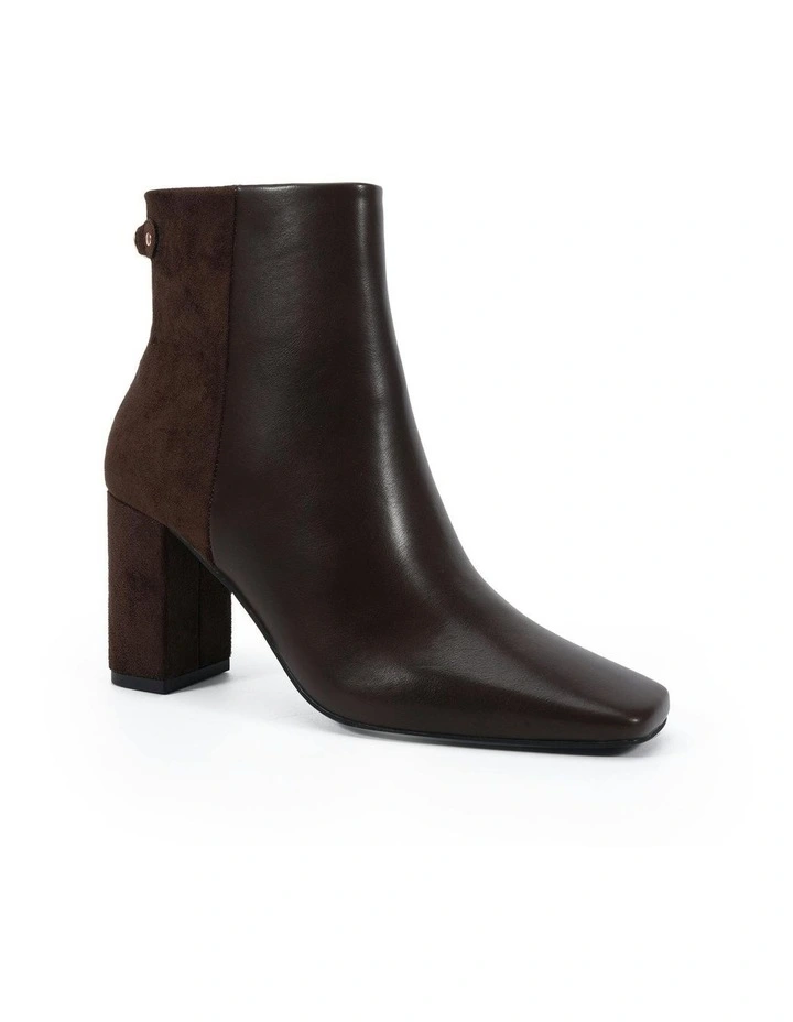 Kali Ankle Boots in Espresso image 2