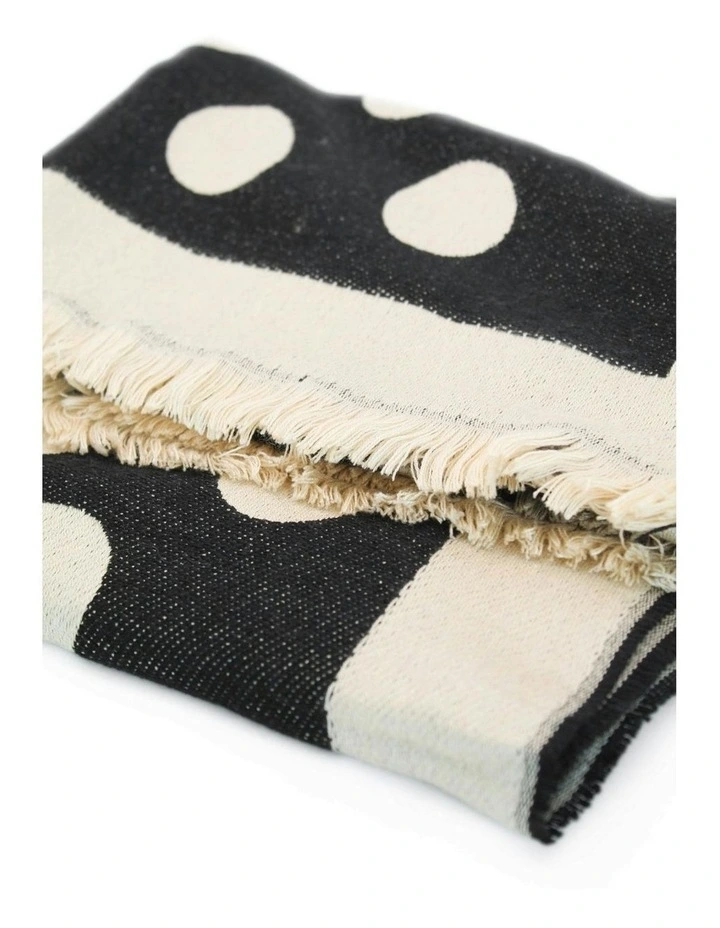 Kynlee Scarf in Black Spot image 5