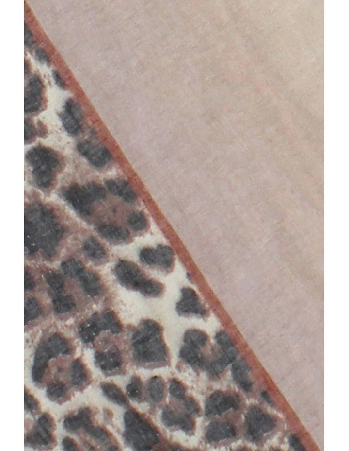 Tonia Scarf in Brown image 3