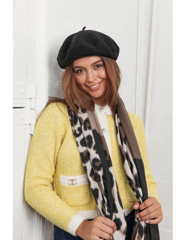 Lisa Wool Blend Beret in Black image 2