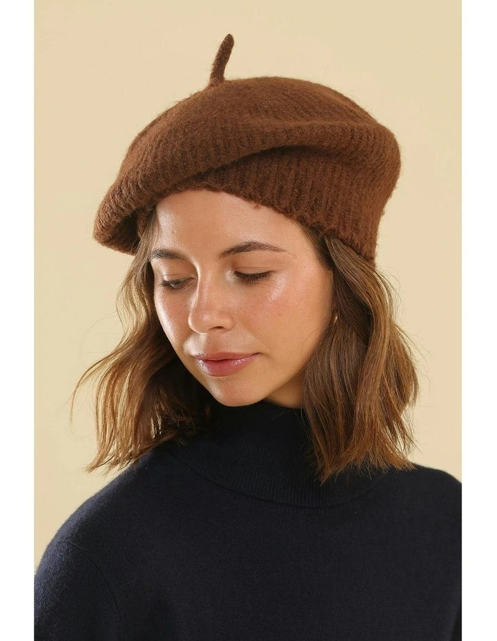 Stevie Beret in Chocolate image 6