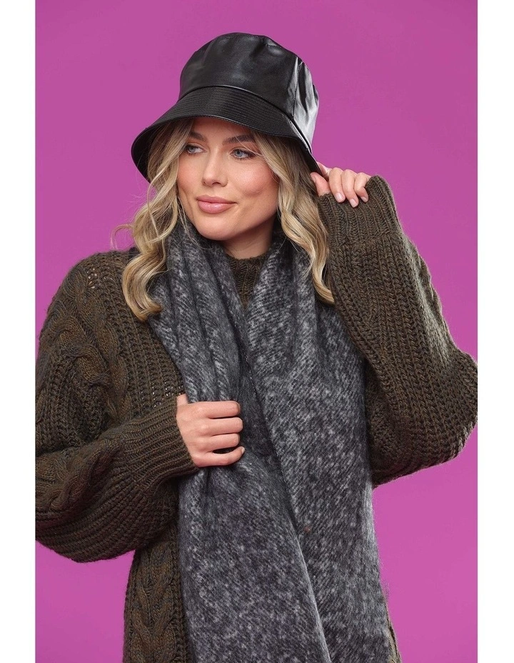 Blair Bucket Hat in Black image 2
