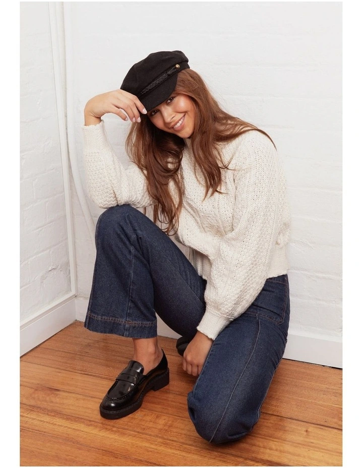 Skylar Cap in Black image 2