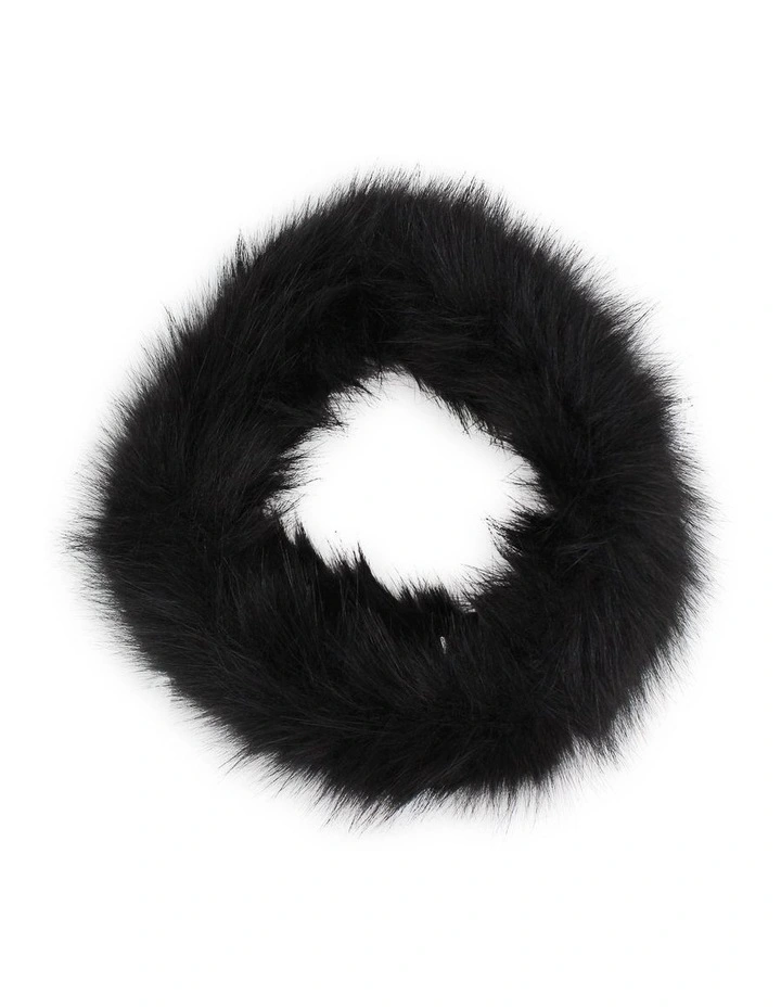 Xenia Headband in Black image 4