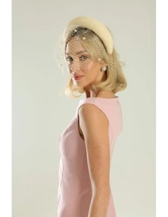 Hedleigh Veil Headpiece in Natural