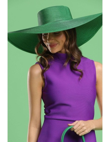 Emerald colour