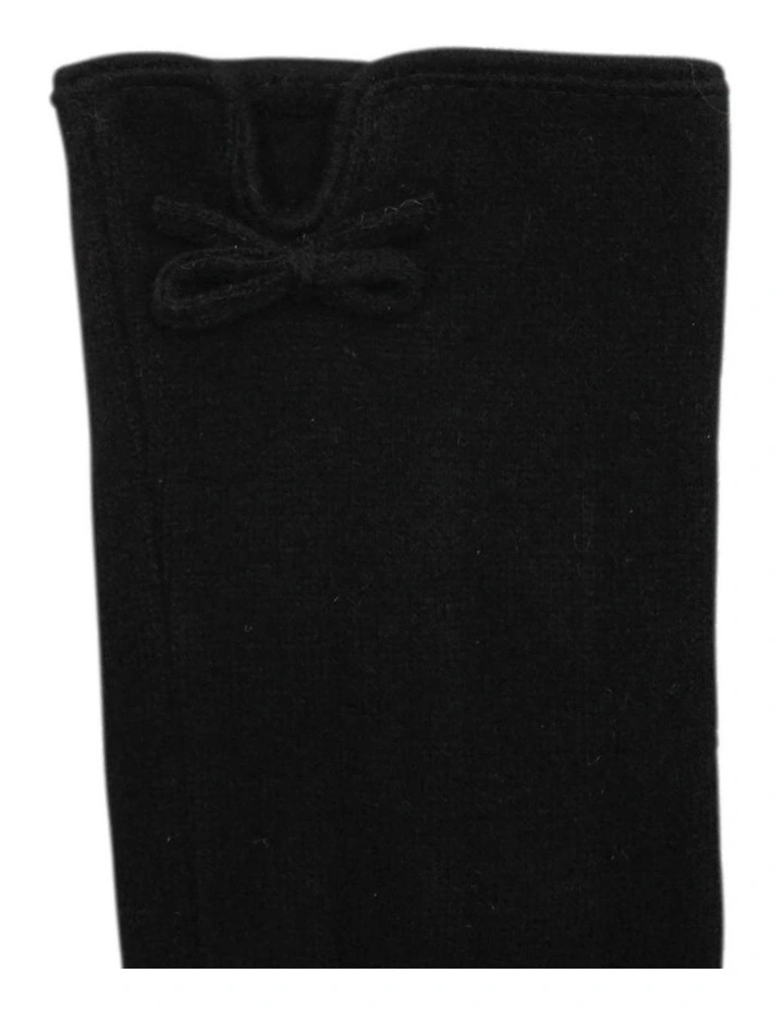 Angelica Woollen Gloves in Black image 4