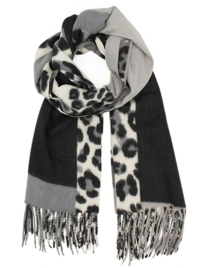 Mariah Scarf in Grey image 2
