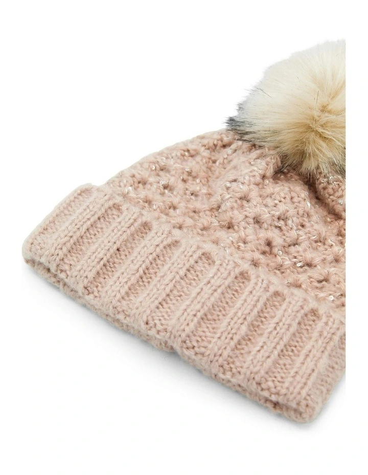 Olive Beanie in Pink image 5