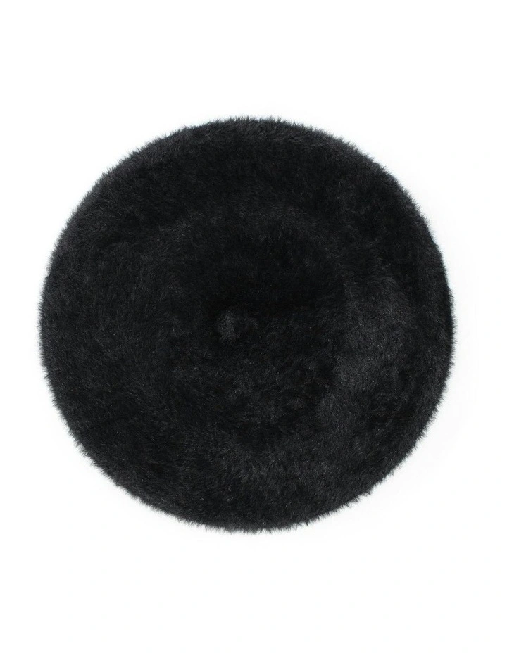 Paris Beret in Black image 1