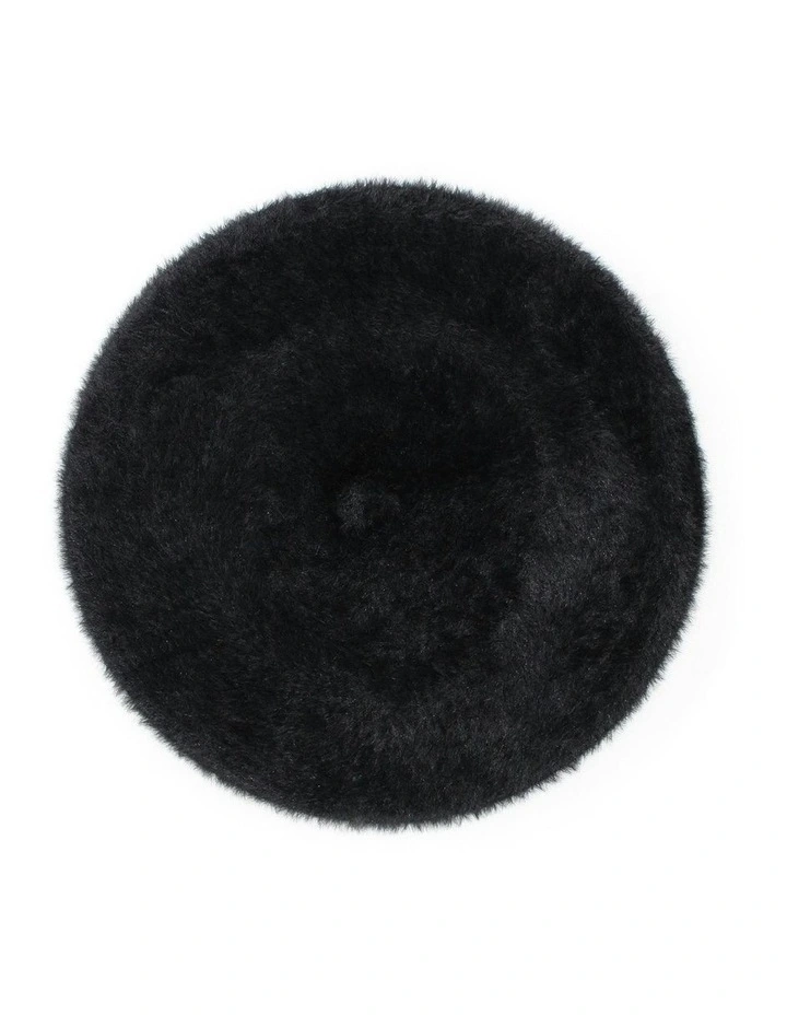 Paris Beret in Black image 1
