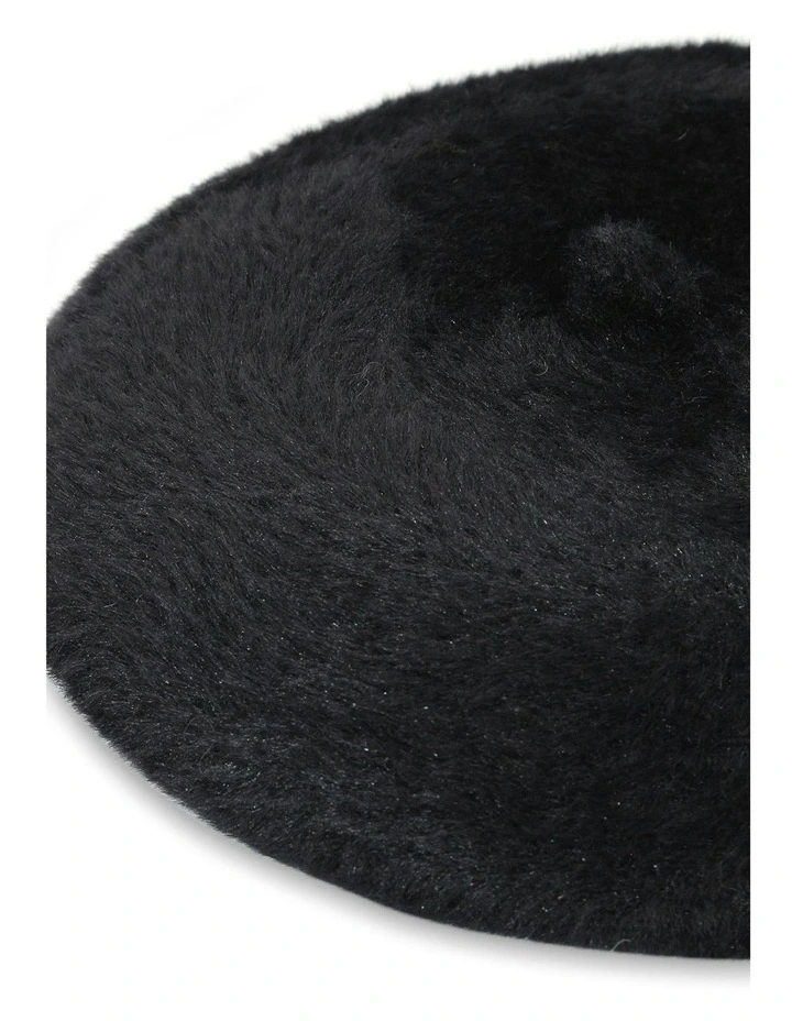 Paris Beret in Black image 3