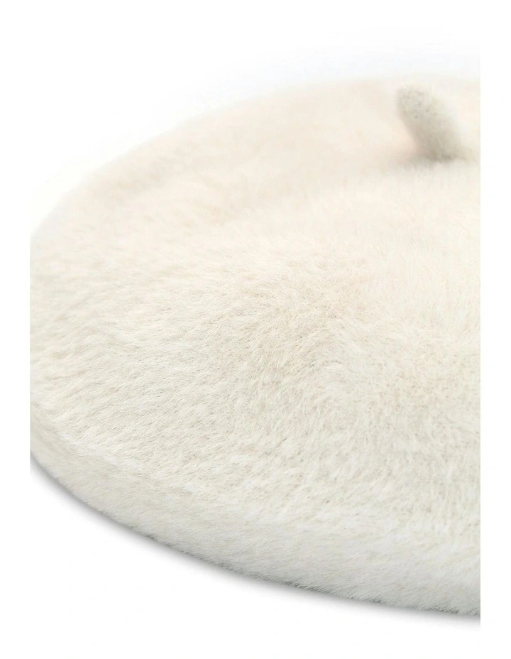 Paris Beret in Cream image 6