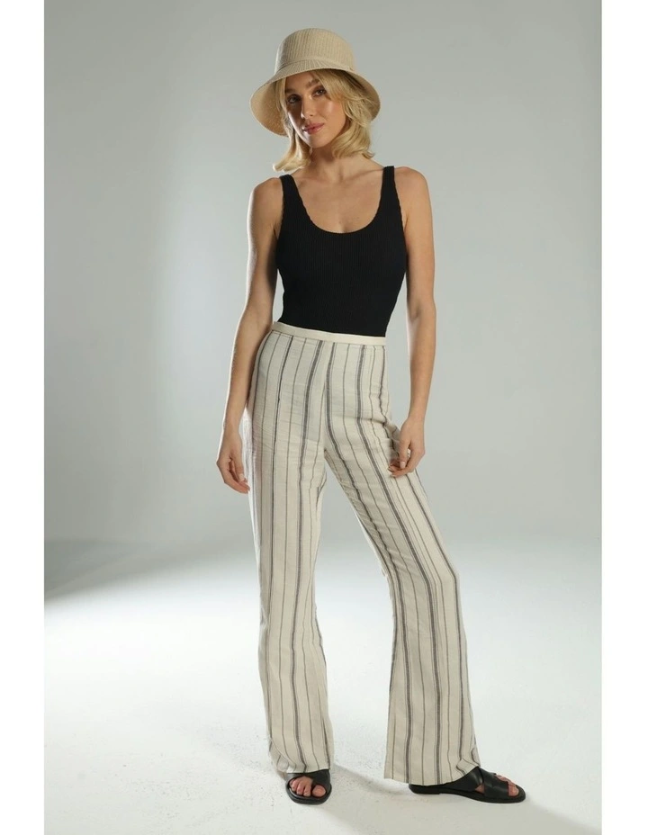 Lavinia Bucket Hat in Beige image 2