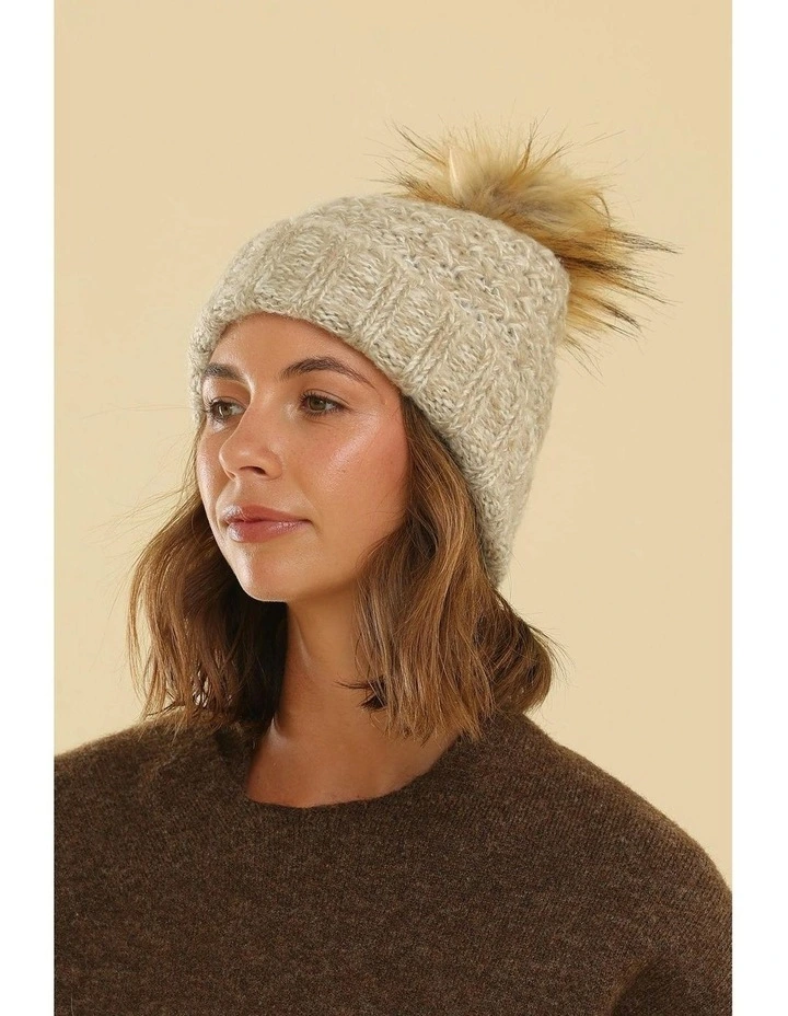 Olive Beanie in Natural image 2