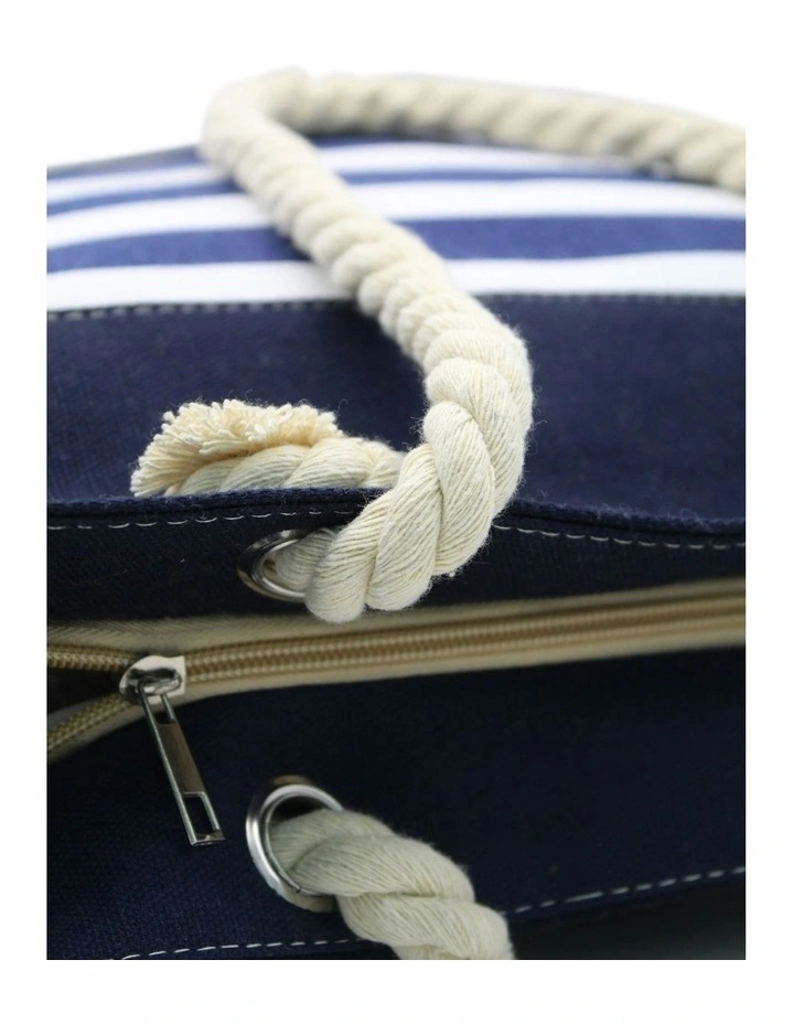 Peggy Bag in Navy image 6