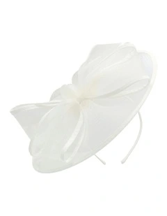 Karina Fascinator in Cream