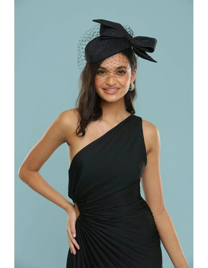 Alina Fascinator in Black image 3