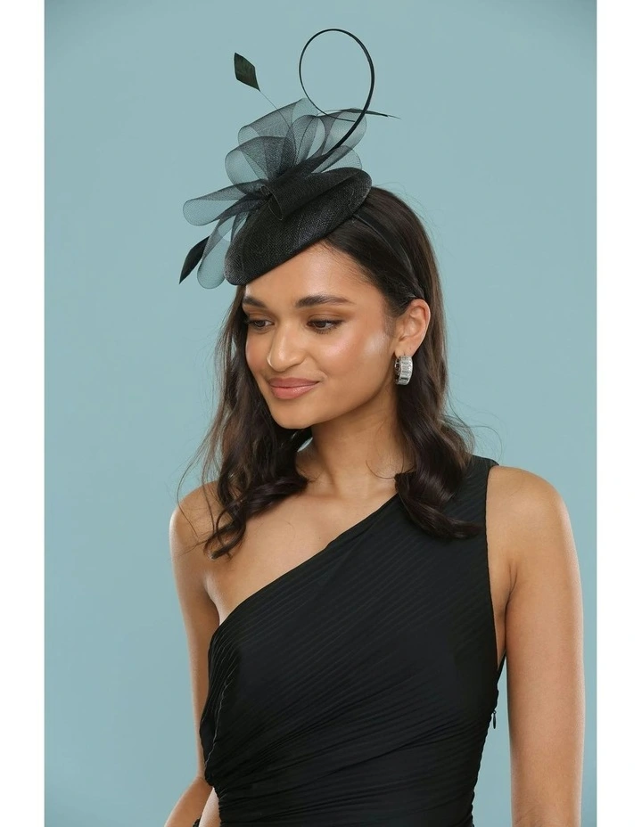 Gabriela Fascinator in Black image 2