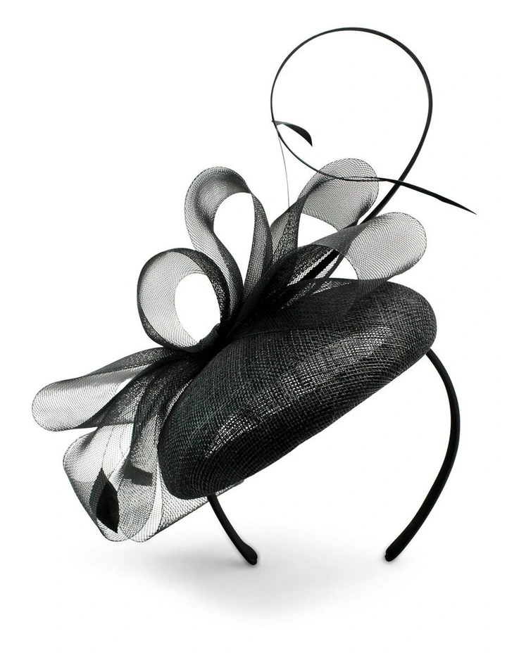 Gabriela Fascinator in Black image 5