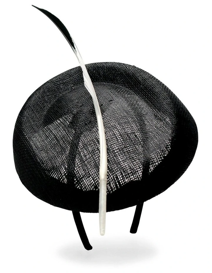 Gwen Fascinator in Black image 1