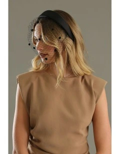Lilah Veil Headband in Black