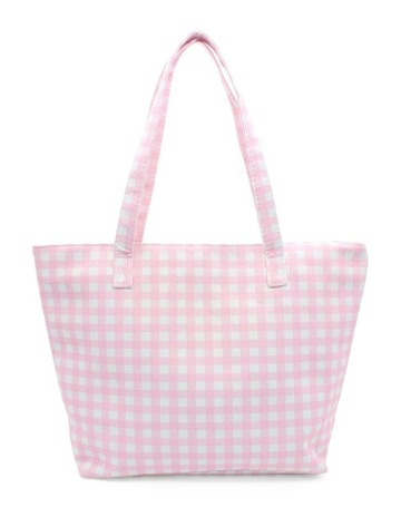 Pink colour