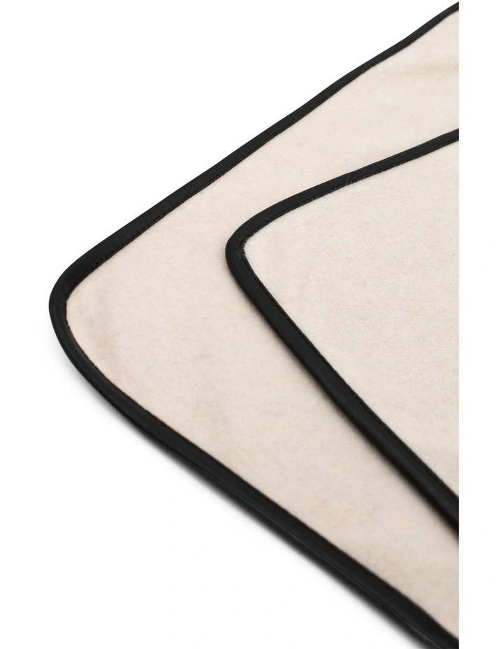 Jane Bias-Edged Poncho in Cream image 7