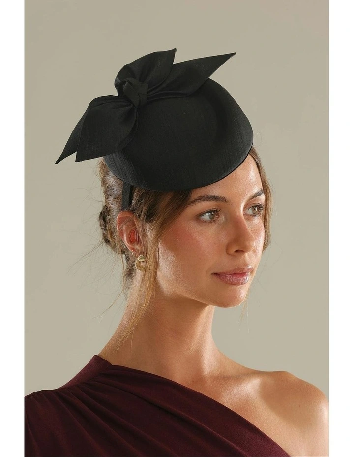 Florence Fascinator in Black image 2