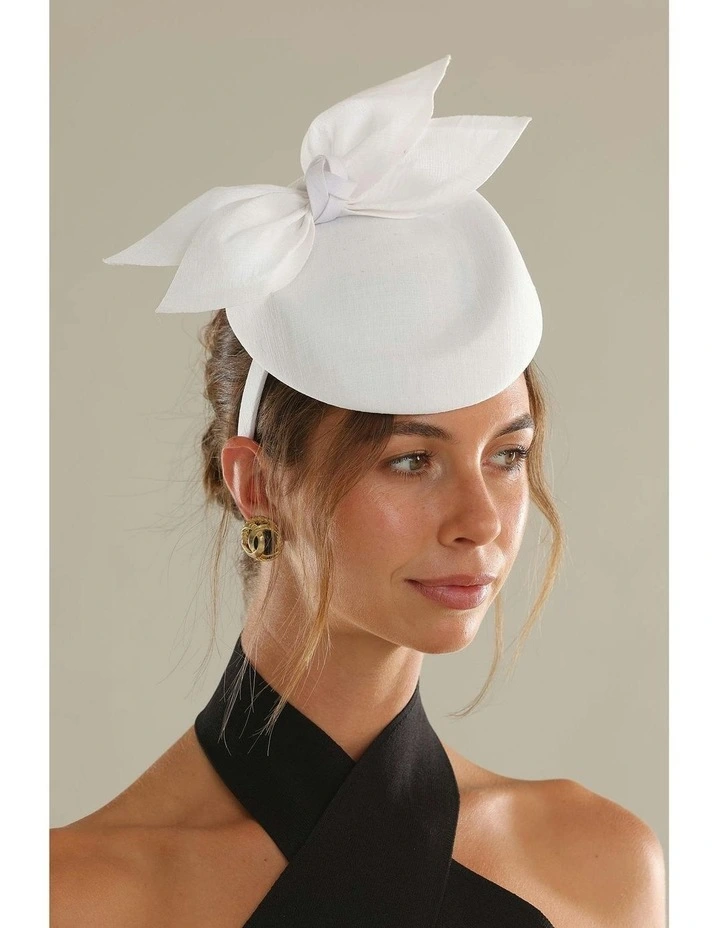 Florence Fascinator in White image 4
