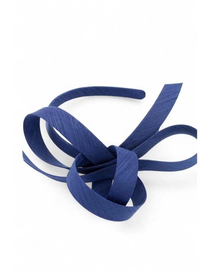 Rhi Fascinator in Navy Blue image 6