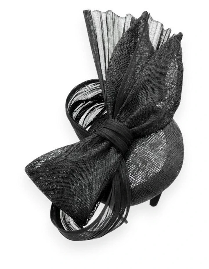Illiana Fascinator in Black image 6
