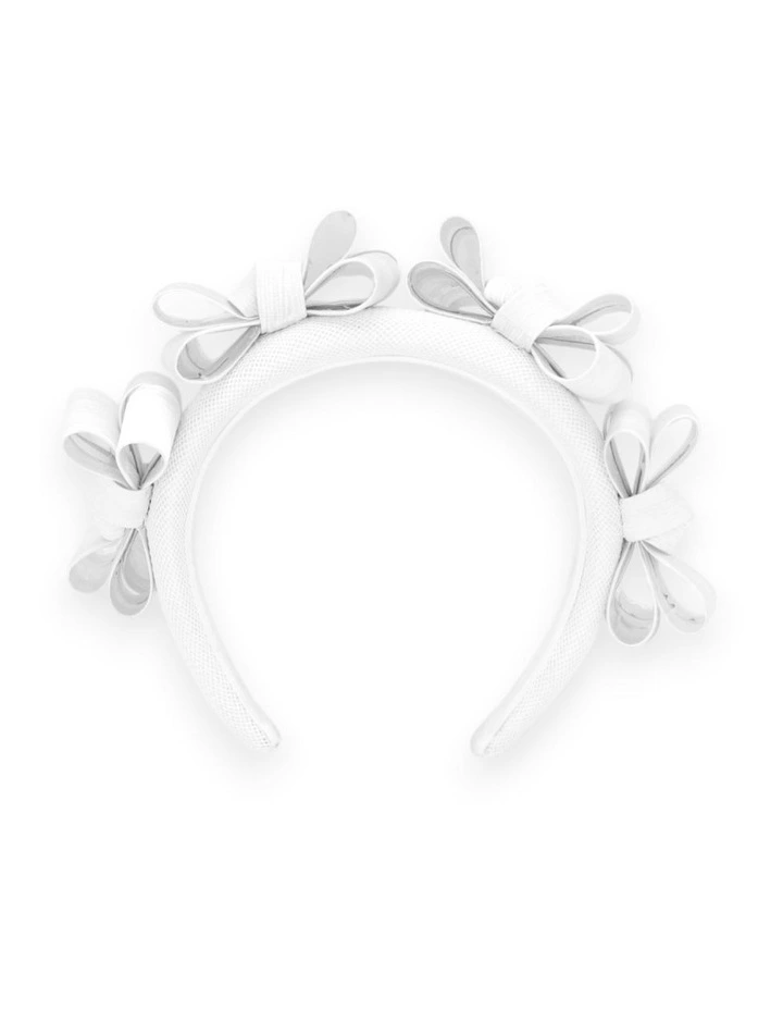 Poppy Fascinator in White image 5