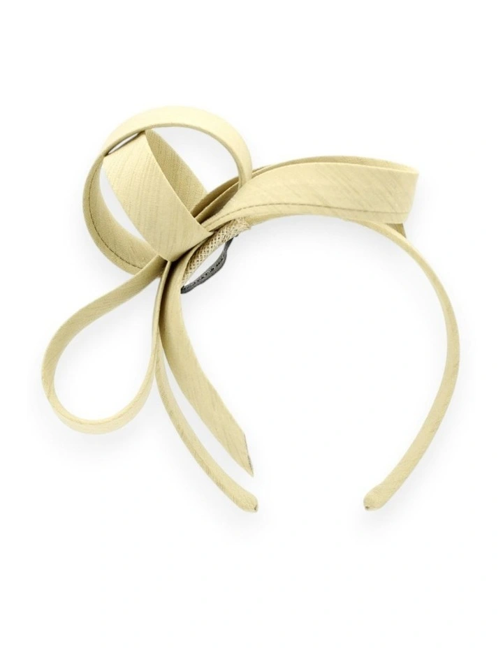 Rhi Fascinator in Gold image 2