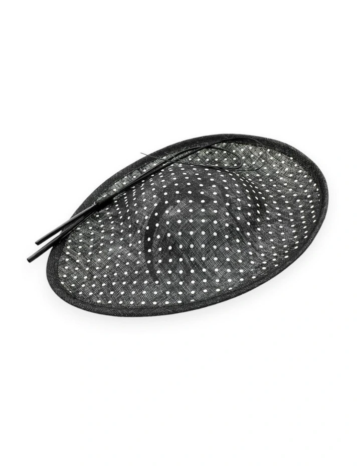 Domanique Plate Fascinator in Black image 2