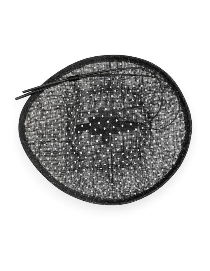 Domanique Plate Fascinator in Black image 3