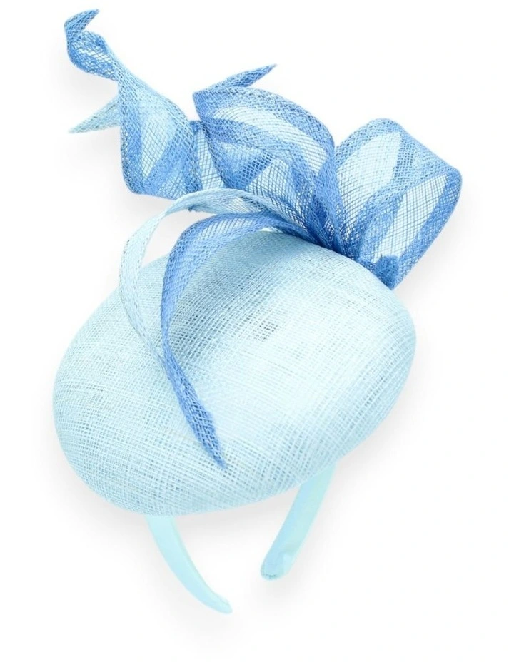 Wendy Fascinator in Blue image 3