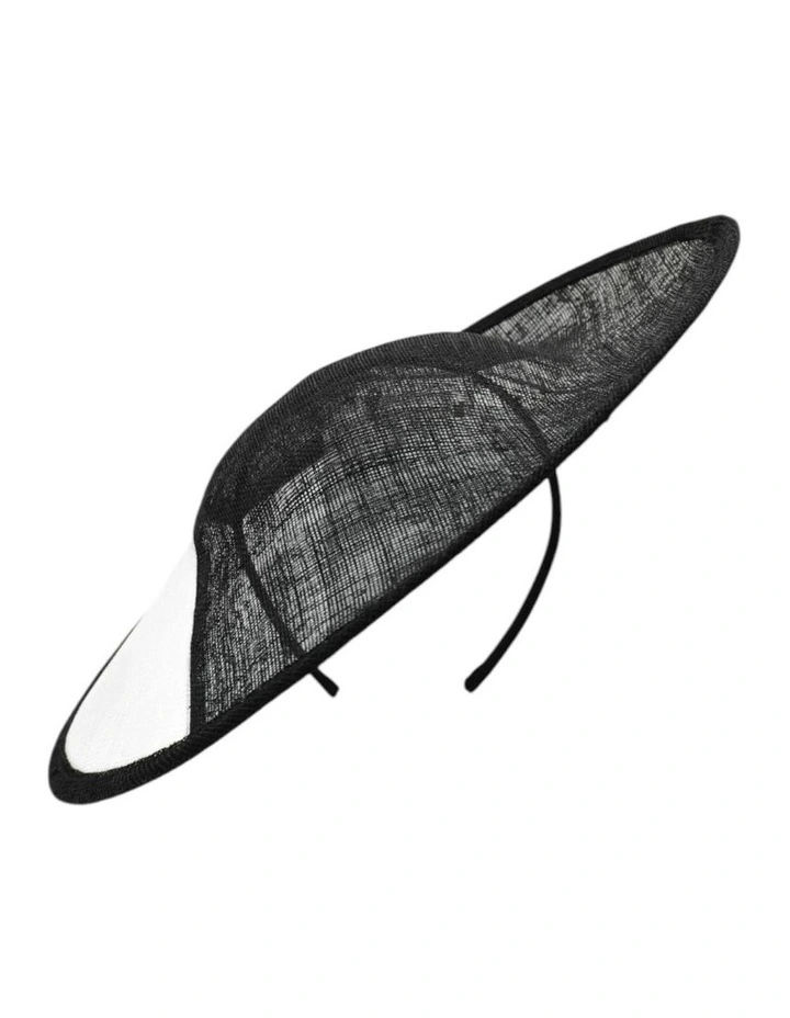 Niah Plate Fascinator in Black image 1
