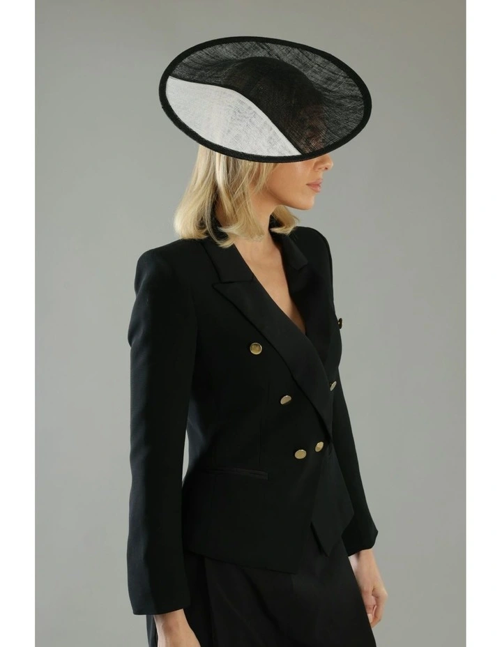 Niah Plate Fascinator in Black image 4