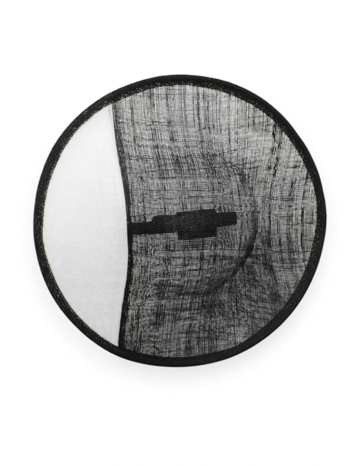 Niah Plate Fascinator in Black image 5