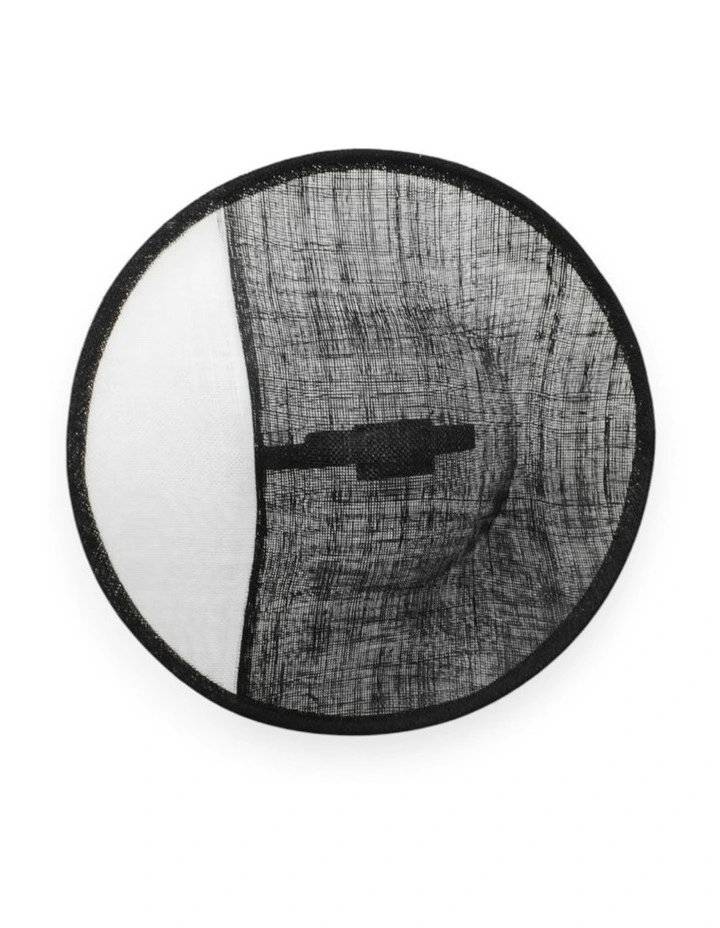 Niah Plate Fascinator in Black image 7