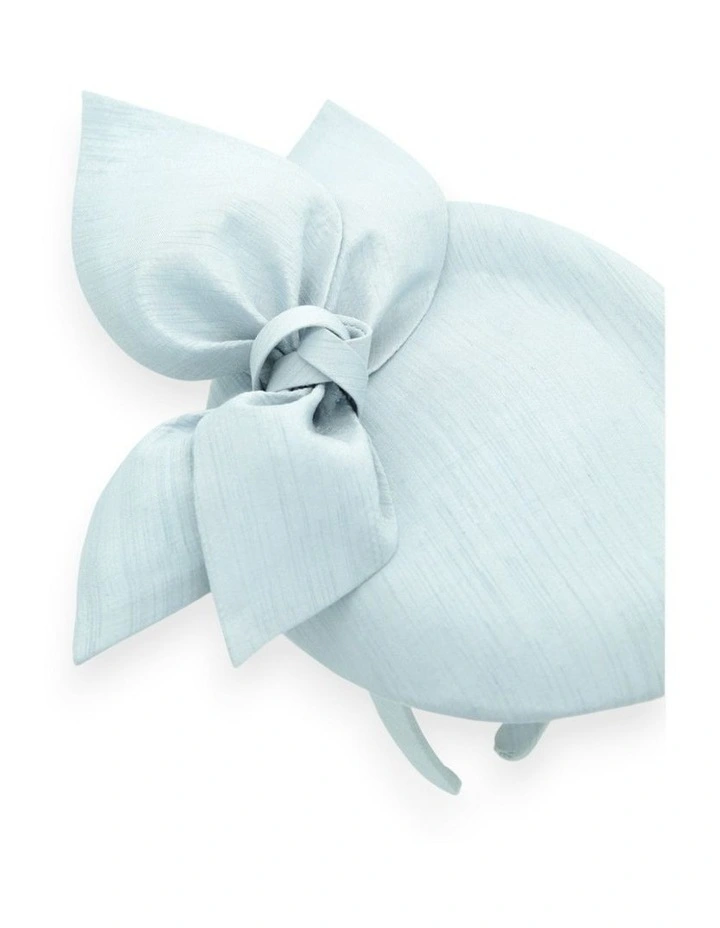 Florence Fascinator in Blue image 7