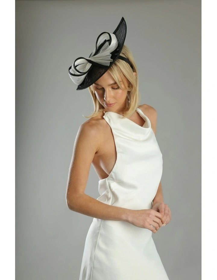 Xanthia Fascinator in Black and White image 4