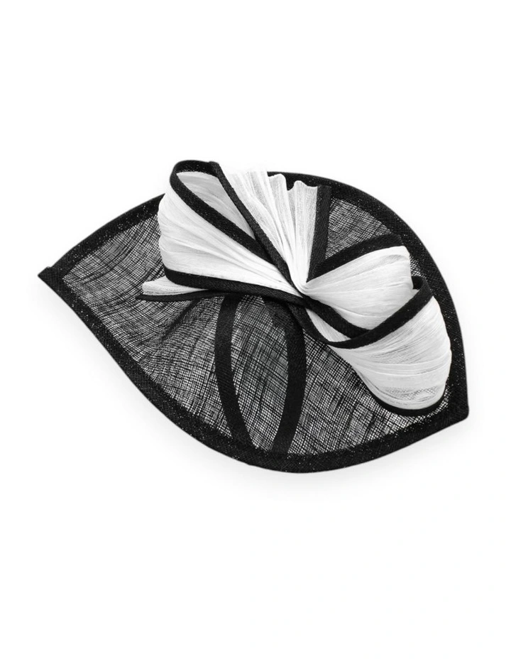 Xanthia Fascinator in Black and White image 5