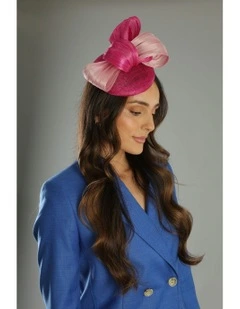 Heather Fascinator in Hot Pink