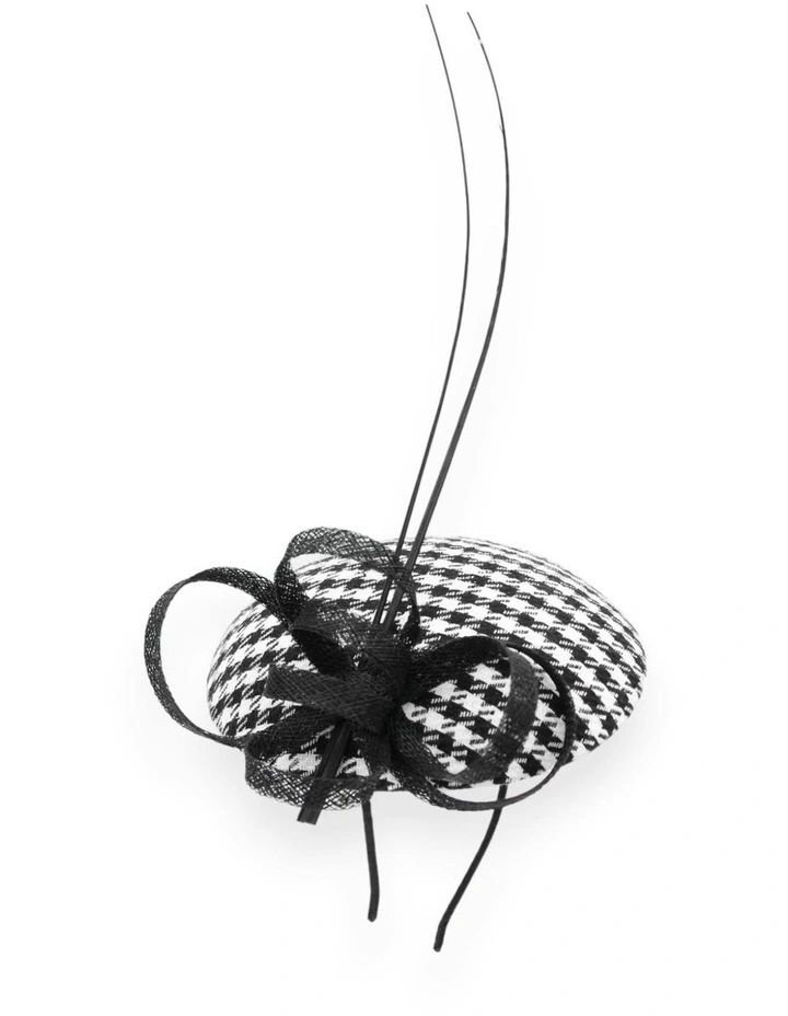 Danica Fascinator in Black image 5