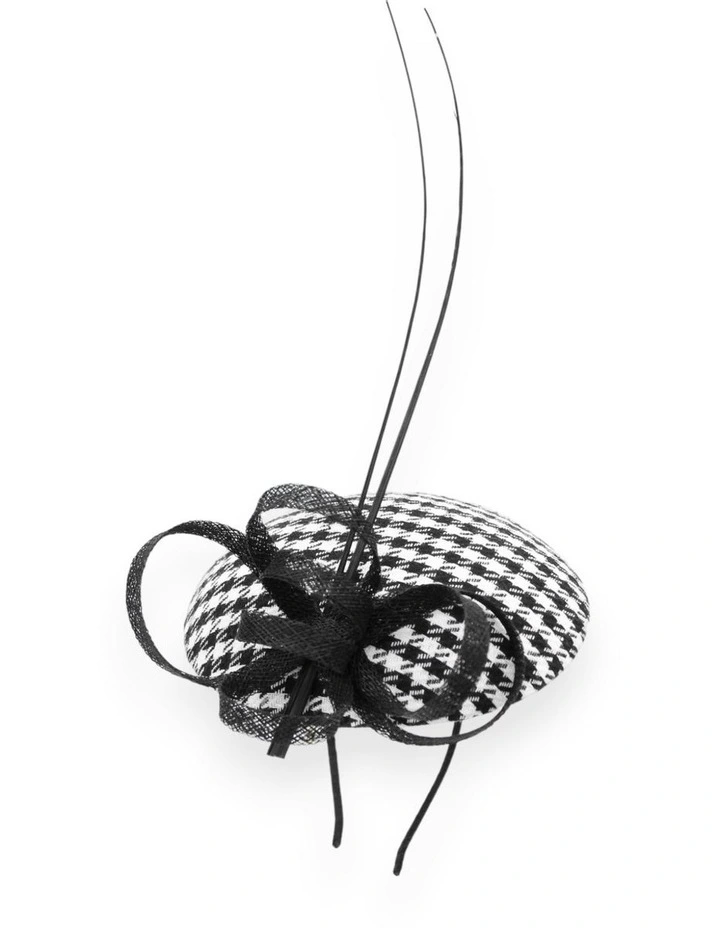 Danica Fascinator in Black image 5