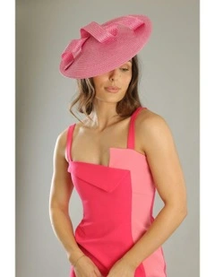 Trisha Fascinator in Hot Pink