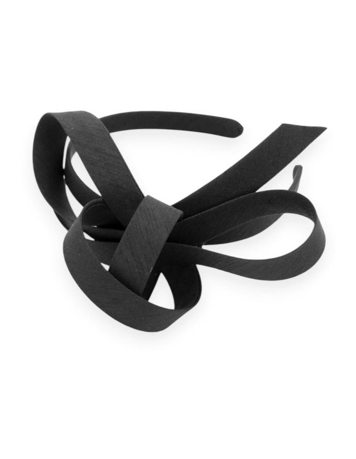 Rhi Fascinator in Black image 3