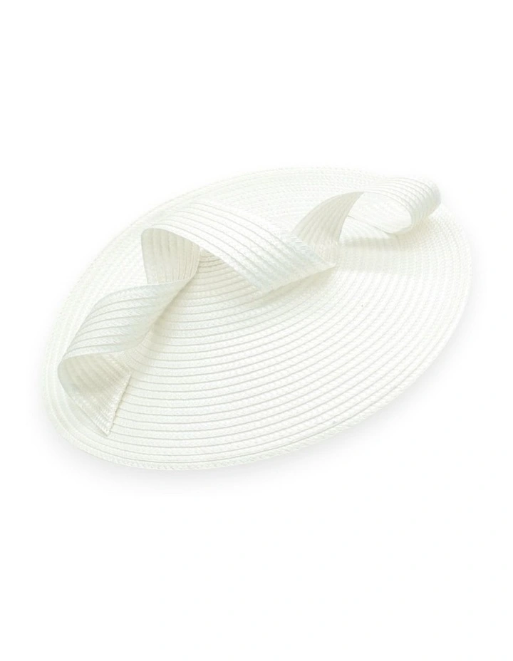 Trisha Fascinator in White image 5
